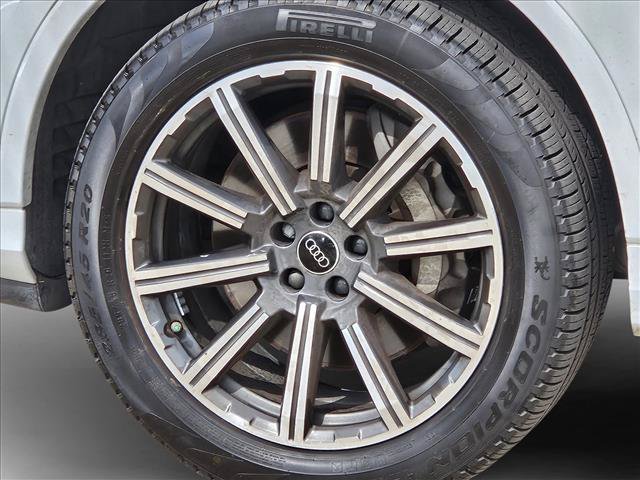 Certified 2023 Audi Q7 2.0T Premium Plus w/ Premium Plus Package AWD/4WD image 9