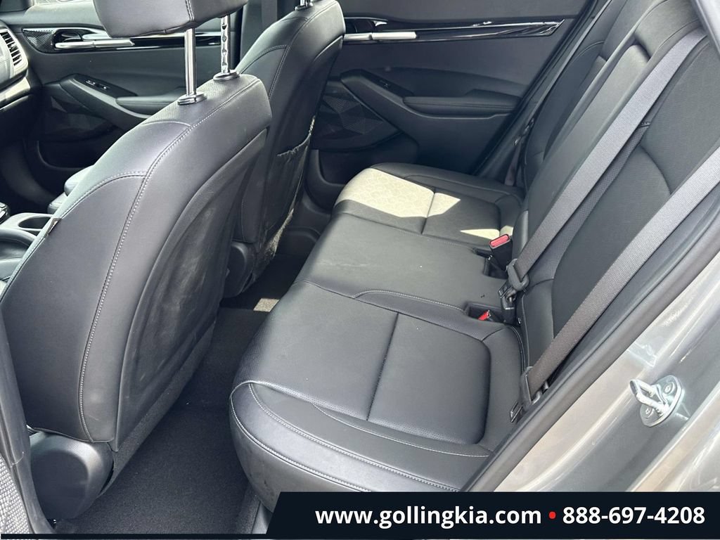 Certified 2024 Kia Seltos EX FWD image 9