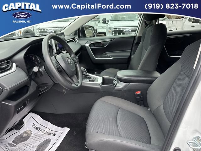 Used 2024 Toyota RAV4 LE image 17