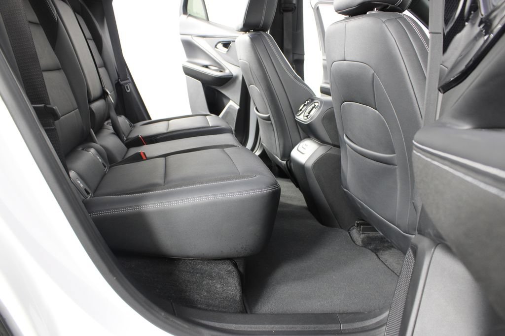 Used 2024 Chevrolet Blazer EV LT AWD/4WD image 21