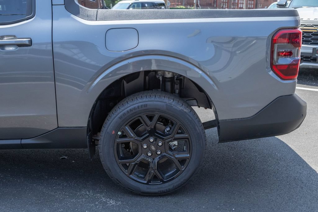 New 2026 Ford Maverick Lariat w/ Black Appearance Package AWD/4WD image 7
