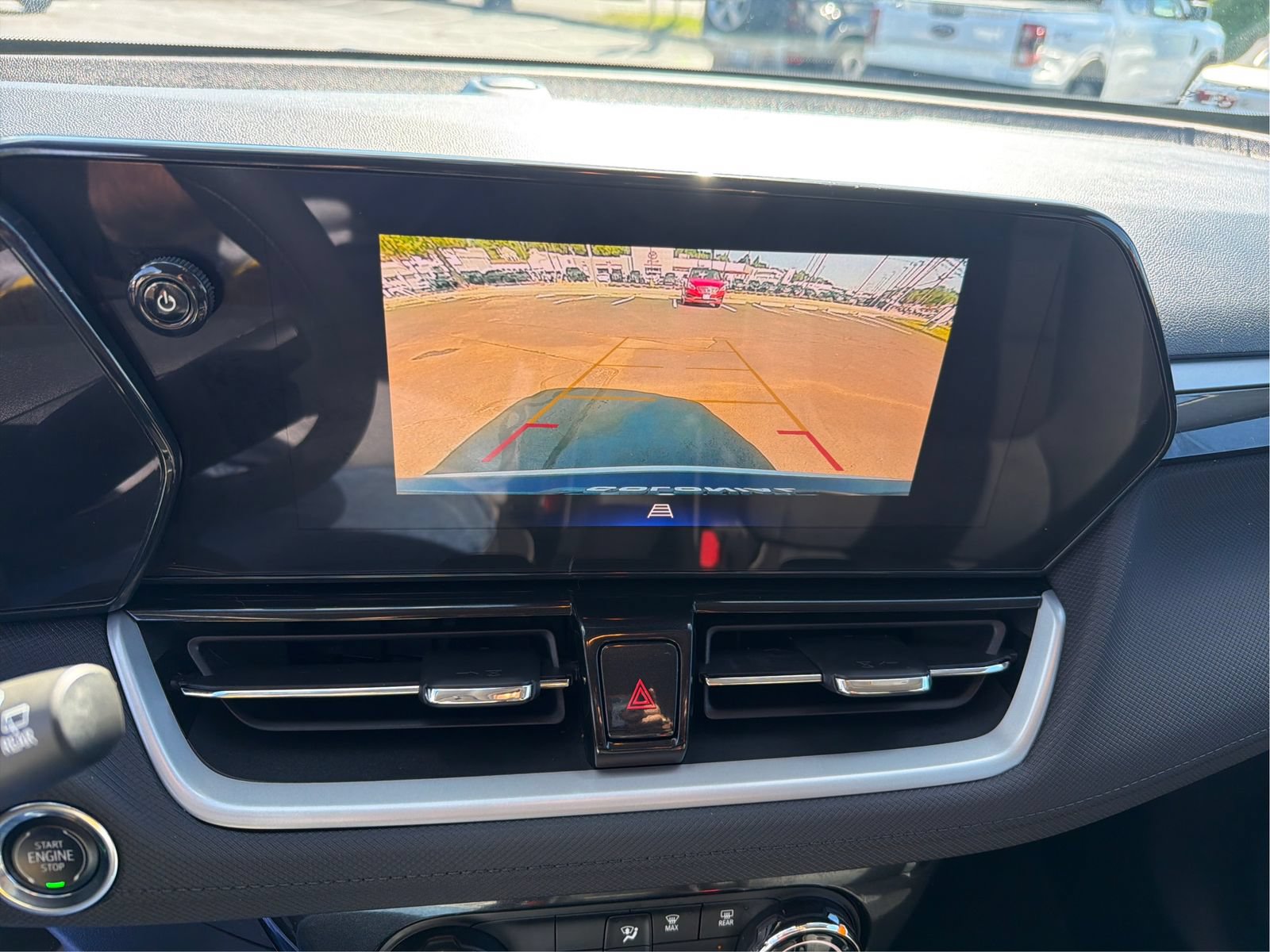 Used 2024 Chevrolet TrailBlazer LT FWD image 15