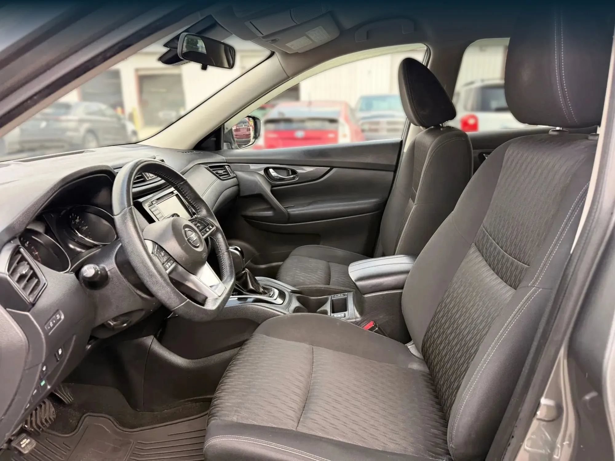 Used 2020 Nissan Rogue S w/ Special Edition Package AWD/4WD image 2