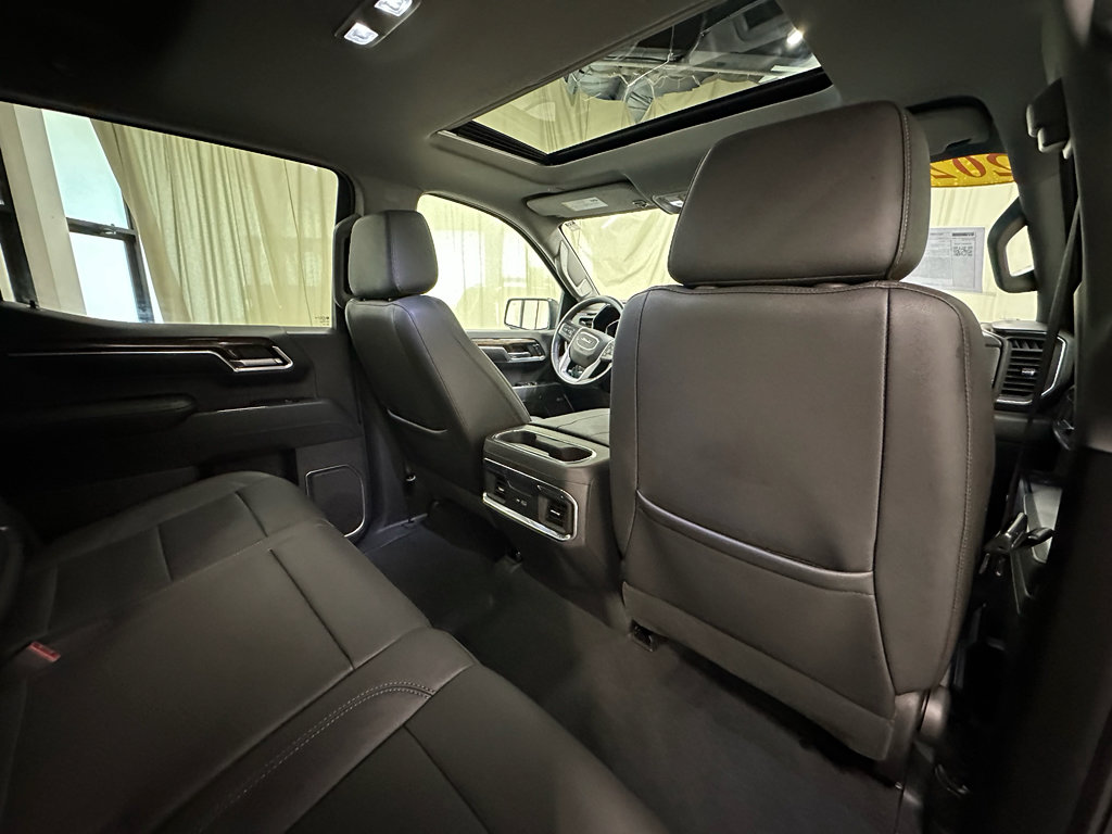 Certified 2023 GMC Sierra 1500 Elevation w/ Elevation Premium Package AWD/4WD image 23
