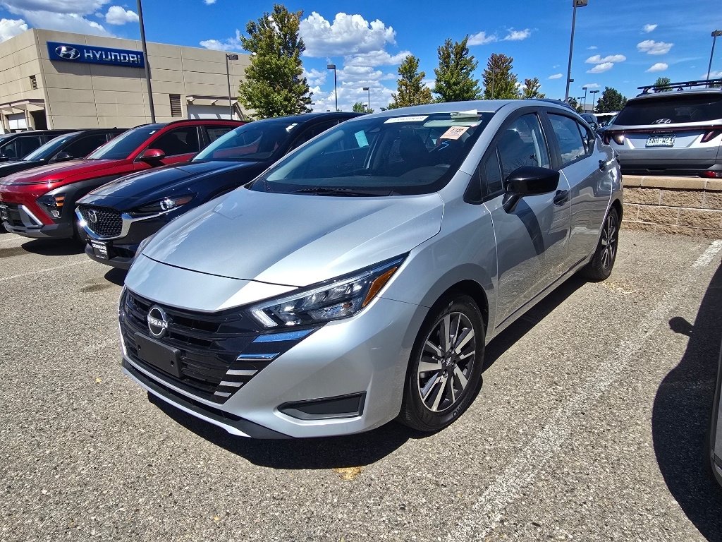 Used 2025 Nissan Versa S w/ S Plus Package FWD image 1
