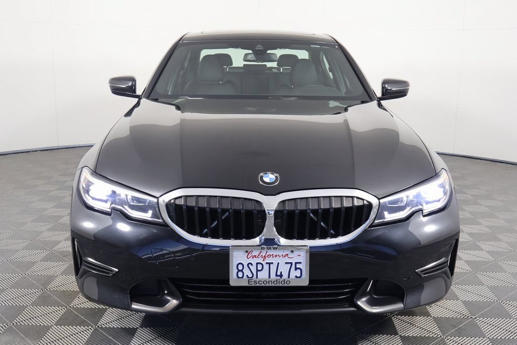 Used 2020 BMW 330i Sedan w/ Convenience Package RWD image 2