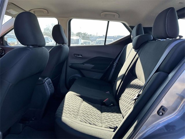 Used 2021 Nissan Kicks SV image 15