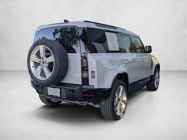 New 2026 Land Rover Defender 110 X-Dynamic SE video 2