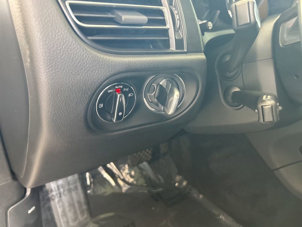 Used 2021 Porsche Macan GTS w/ Premium Package Plus (PF9) image 43