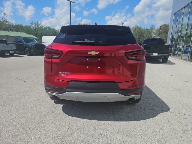 Used 2024 Chevrolet Blazer LT w/ Convenience Package image 4