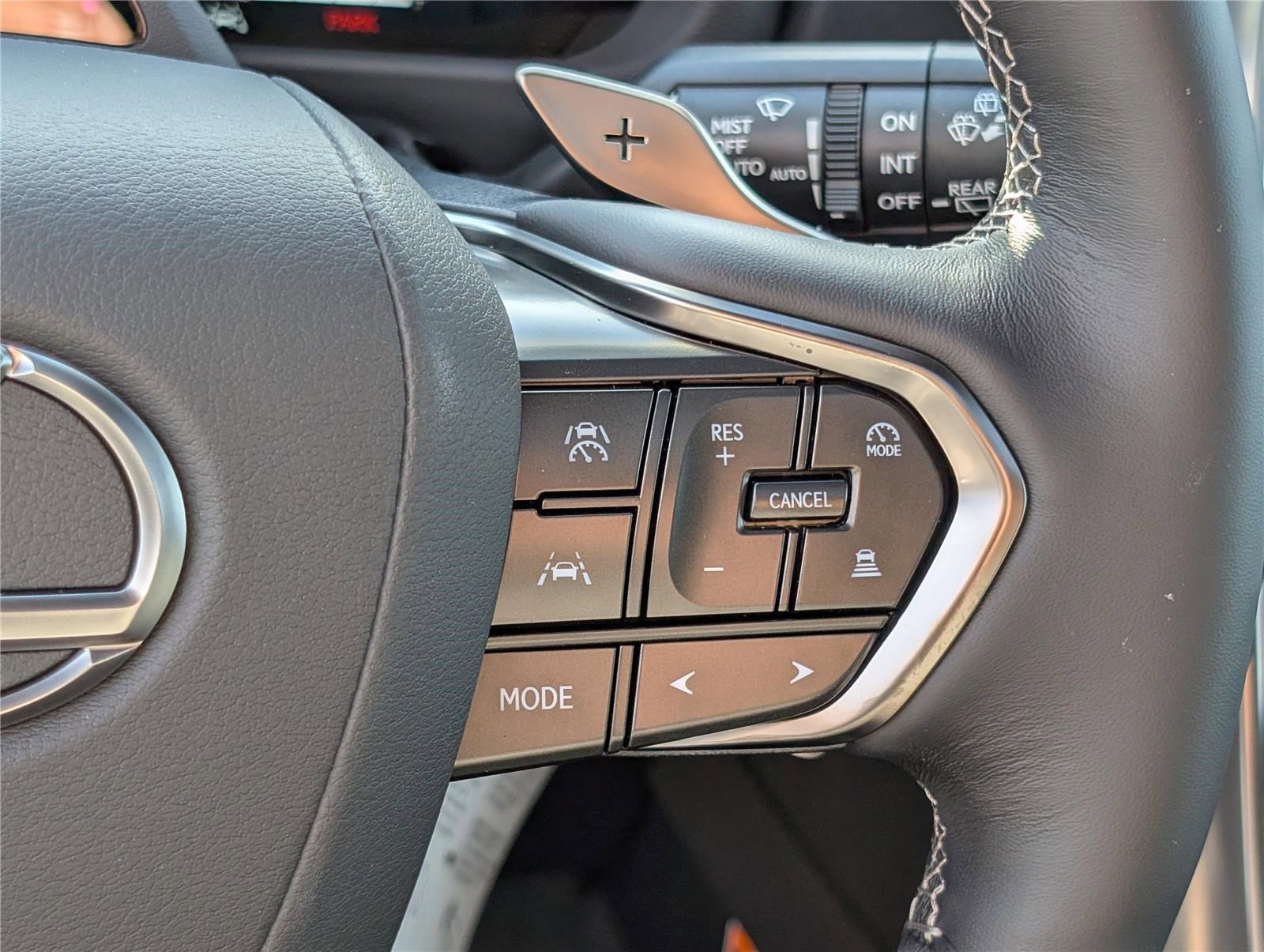 New 2026 Lexus LX 600 4WD w/ Luxury Package image 24