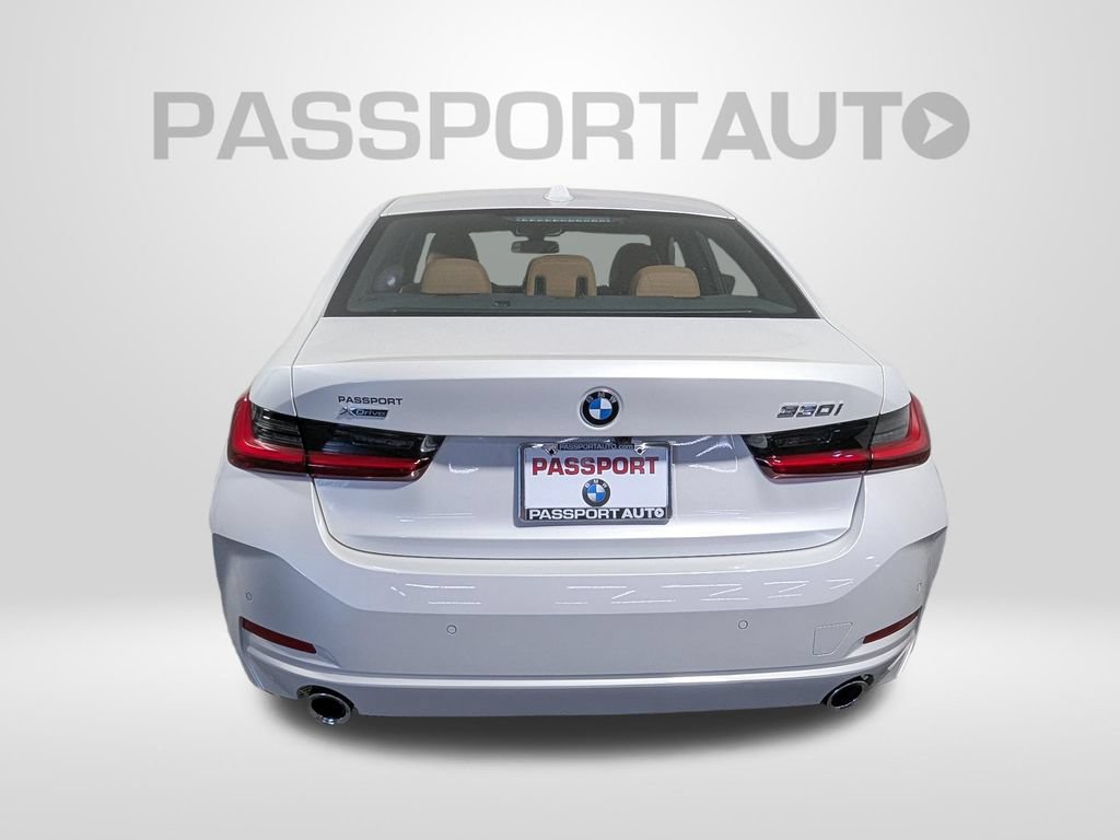 New 2026 BMW 330i xDrive Sedan w/ Premium Package AWD/4WD image 5