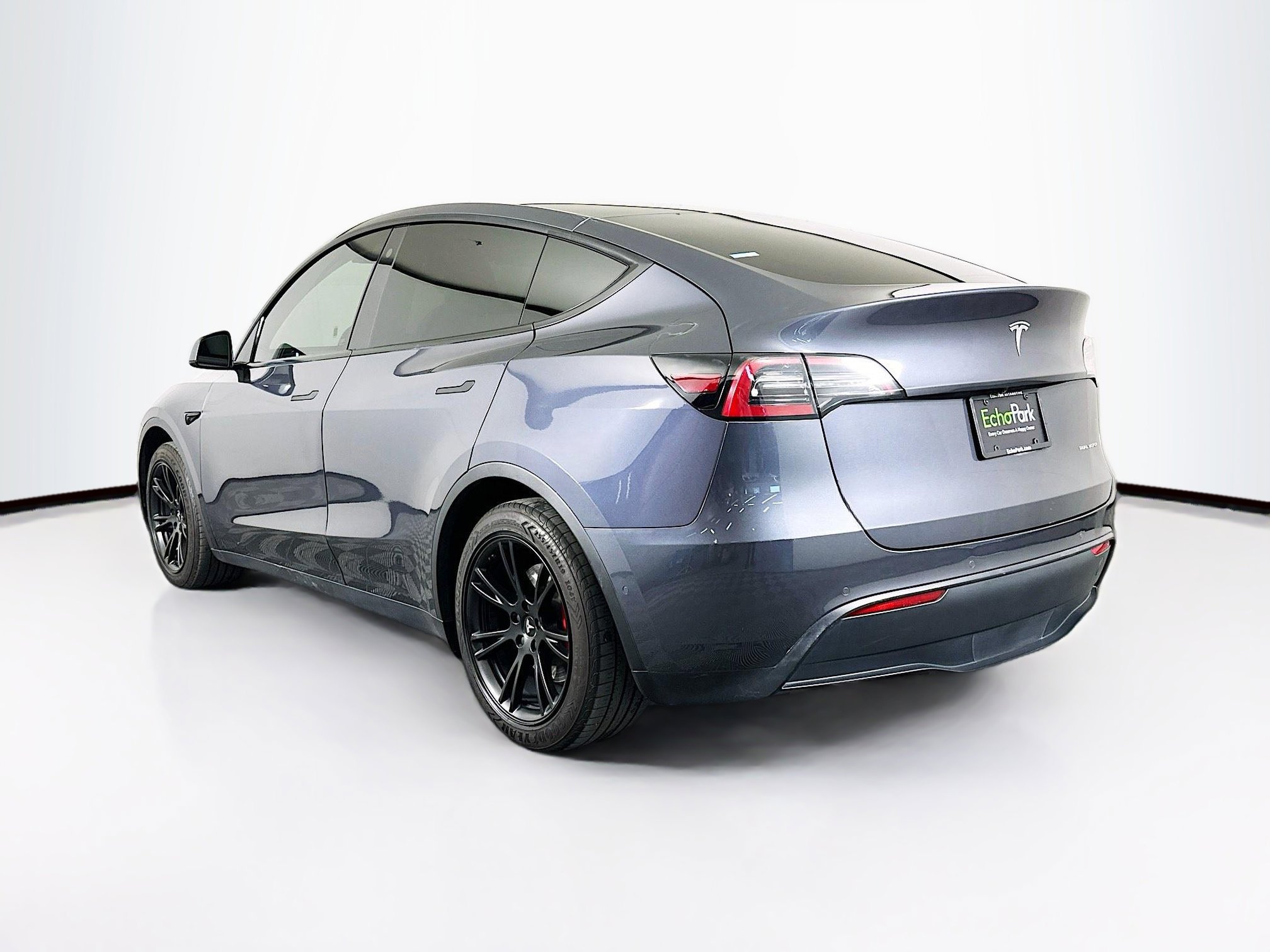 Used 2021 Tesla Model Y Long Range image 5