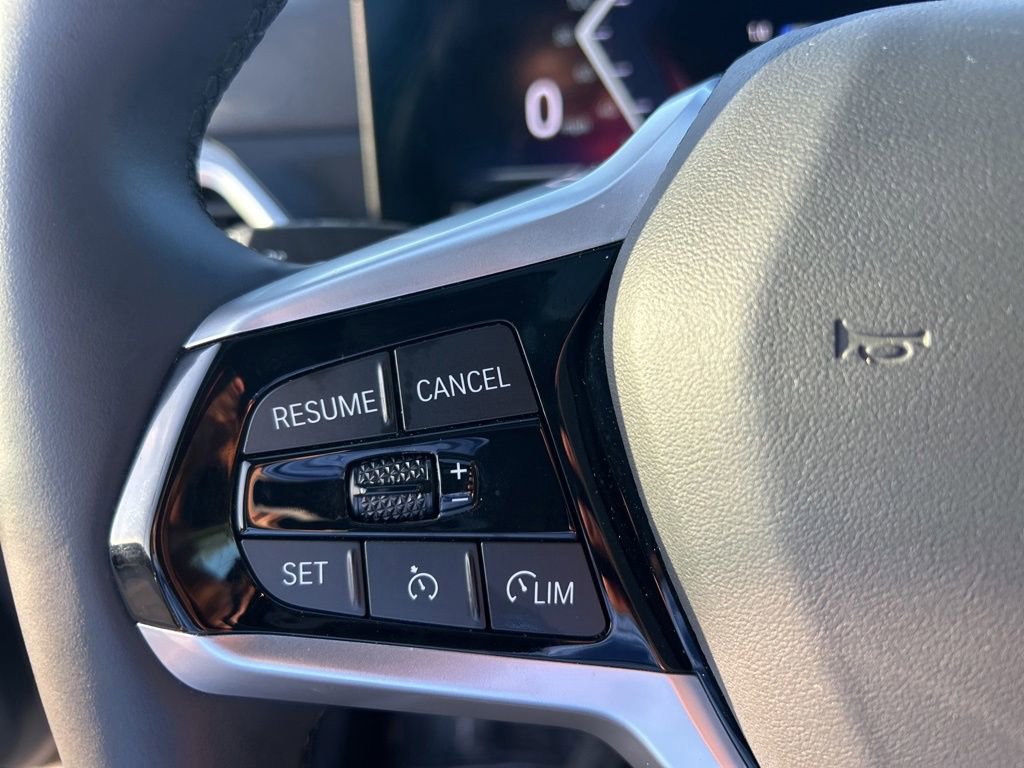 Used 2025 BMW i4 xDrive40i AWD/4WD image 45