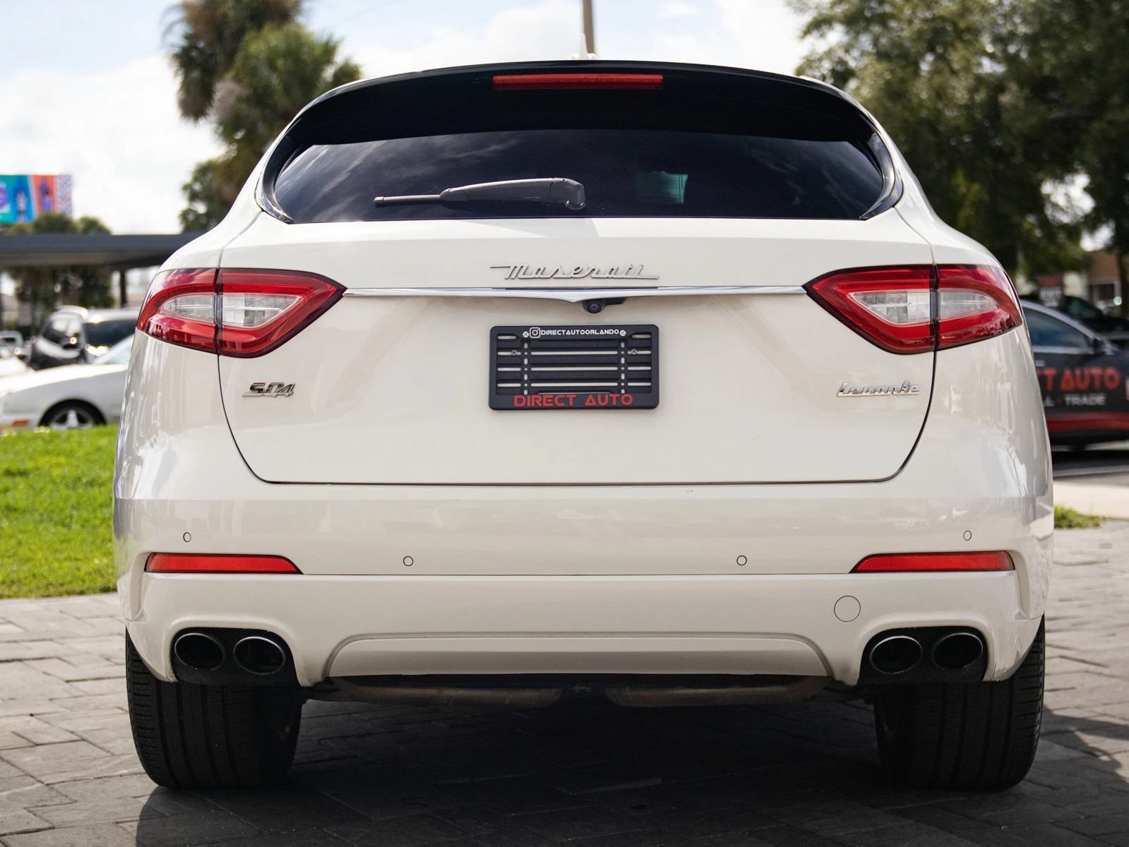 Used 2020 Maserati Levante S AWD/4WD image 11