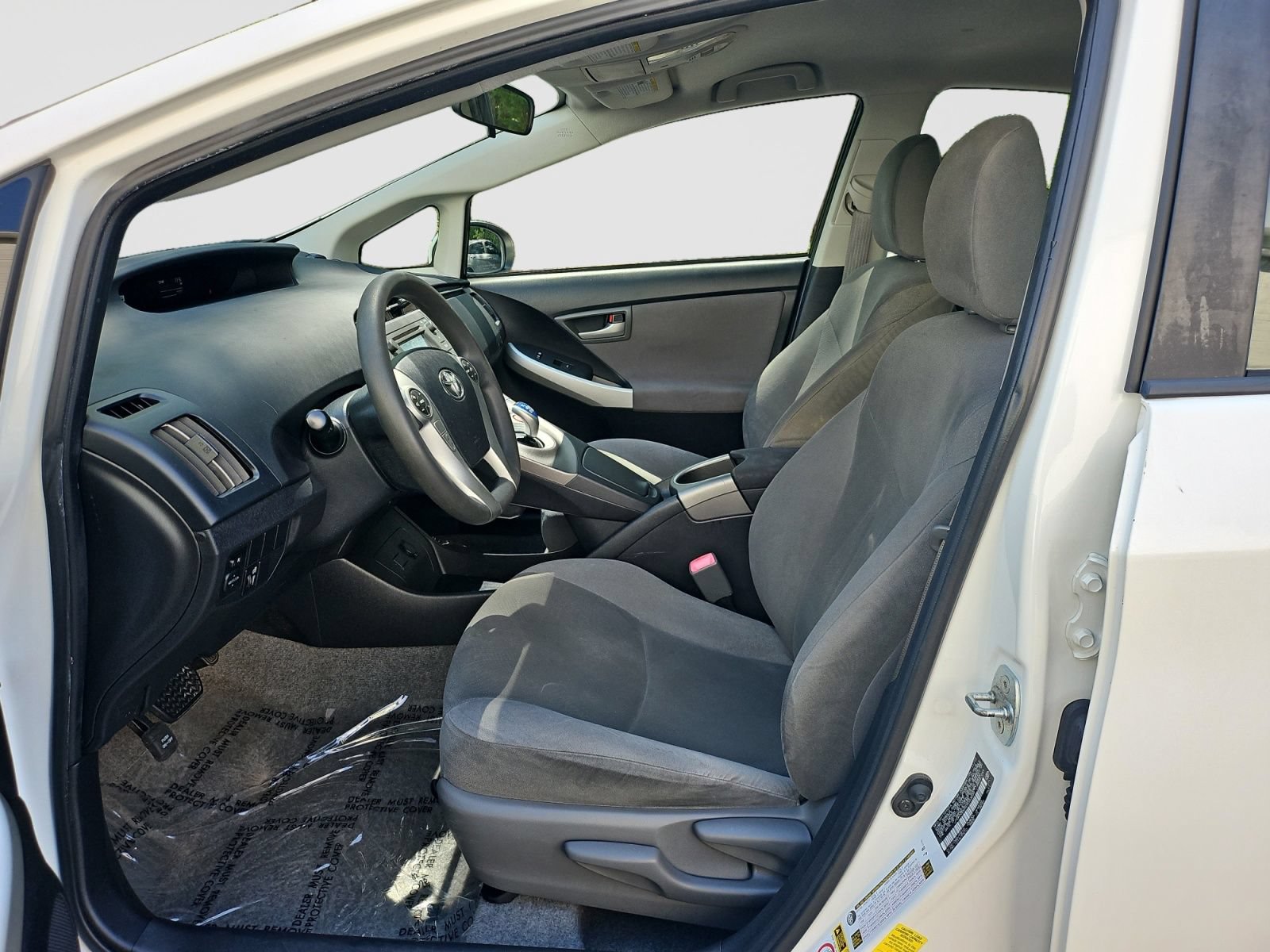 Used 2013 Toyota Prius Two FWD image 19