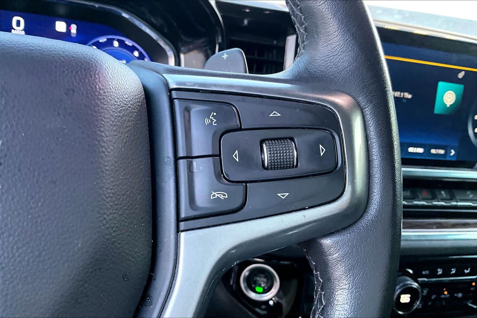Used 2023 Chevrolet Silverado 1500 LT Trail Boss w/ LPO, Dark Essentials Package AWD/4WD image 23