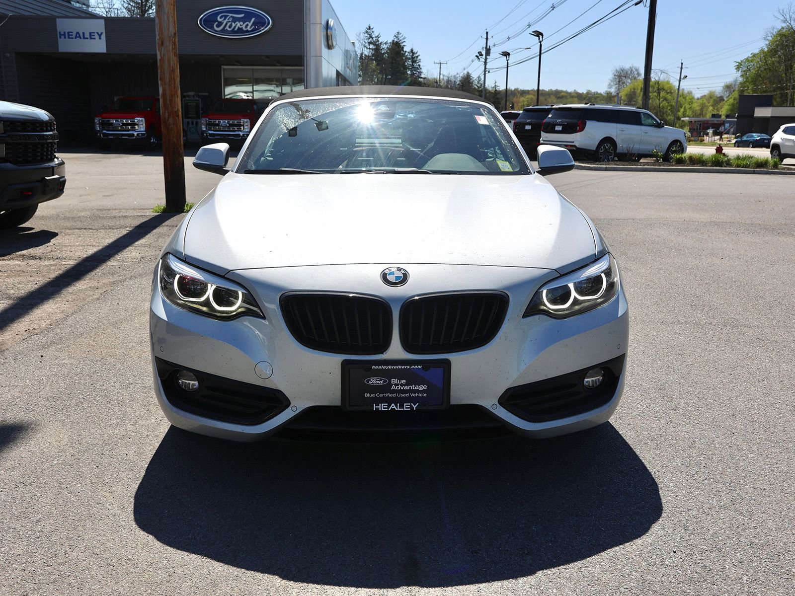 Used 2020 BMW 230i xDrive Convertible w/ Premium Package AWD/4WD image 2