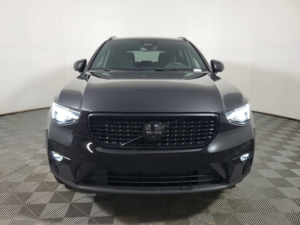 Certified 2026 Volvo XC40 B5 Ultra w/ Climate Package video 2