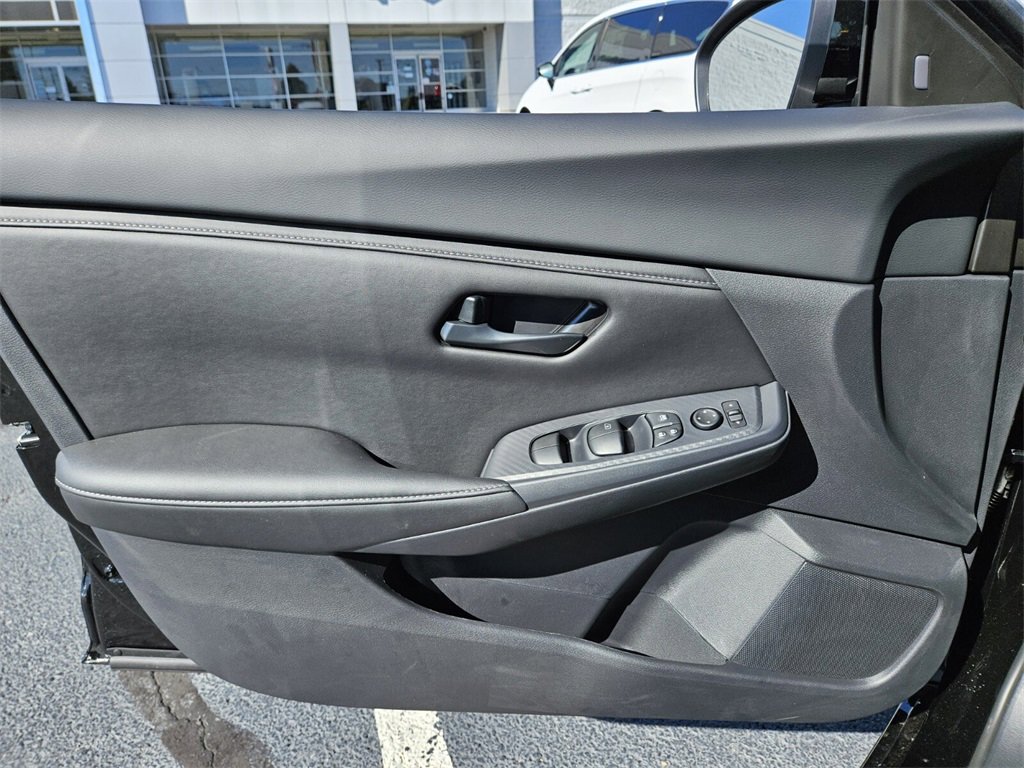 New 2025 Nissan Sentra S image 13