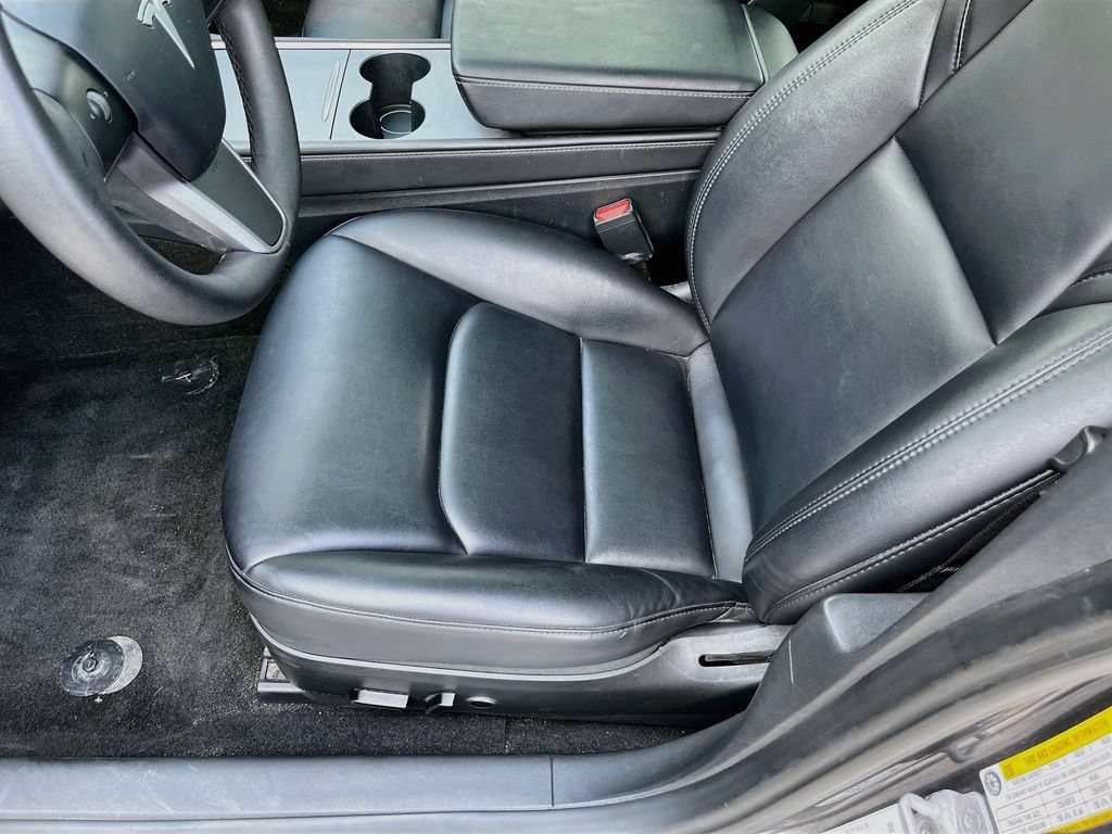 Used 2023 Tesla Model 3 Standard Range RWD image 18