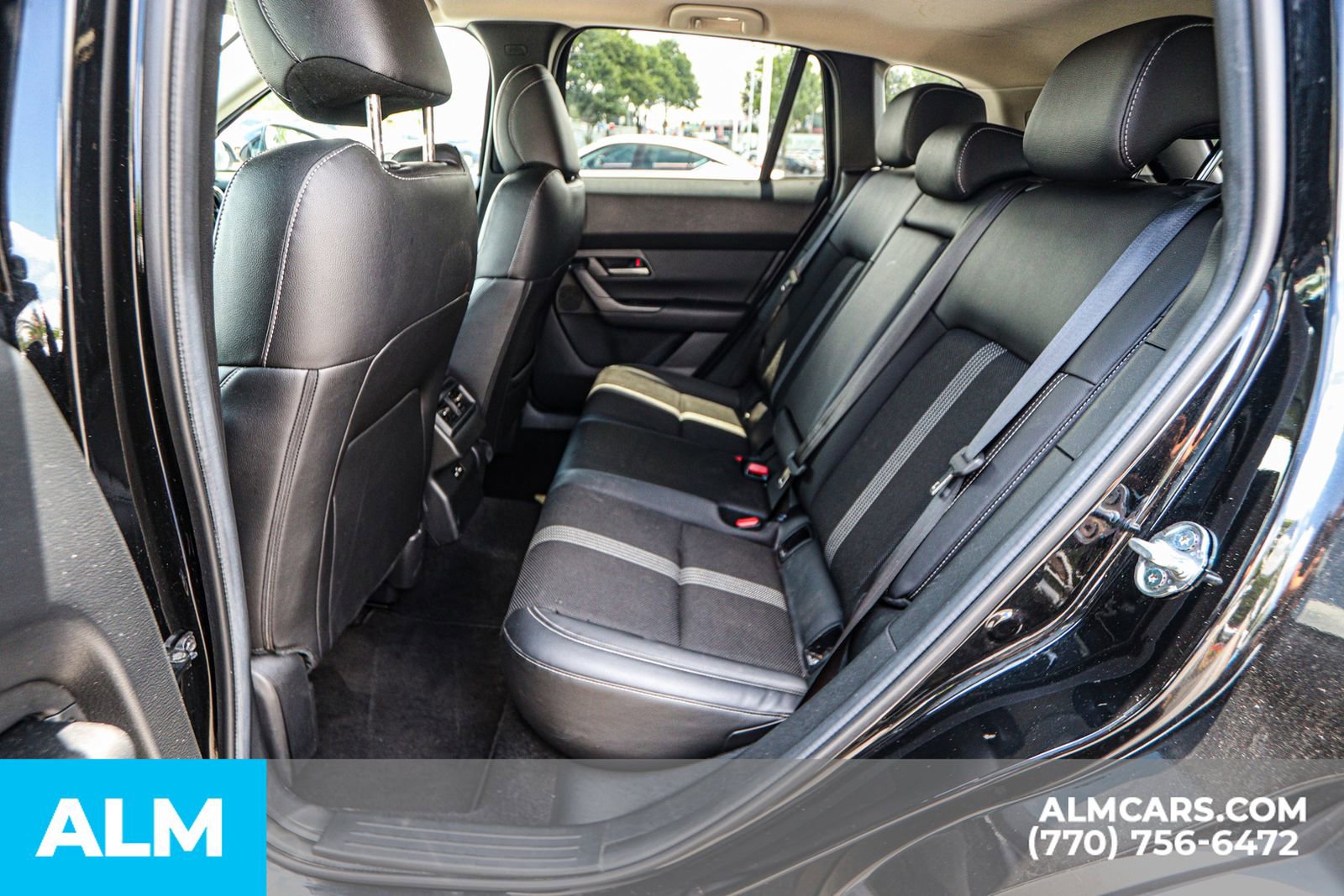 Used 2024 MAZDA CX-50 AWD 2.5 S w/ Premium Package image 23