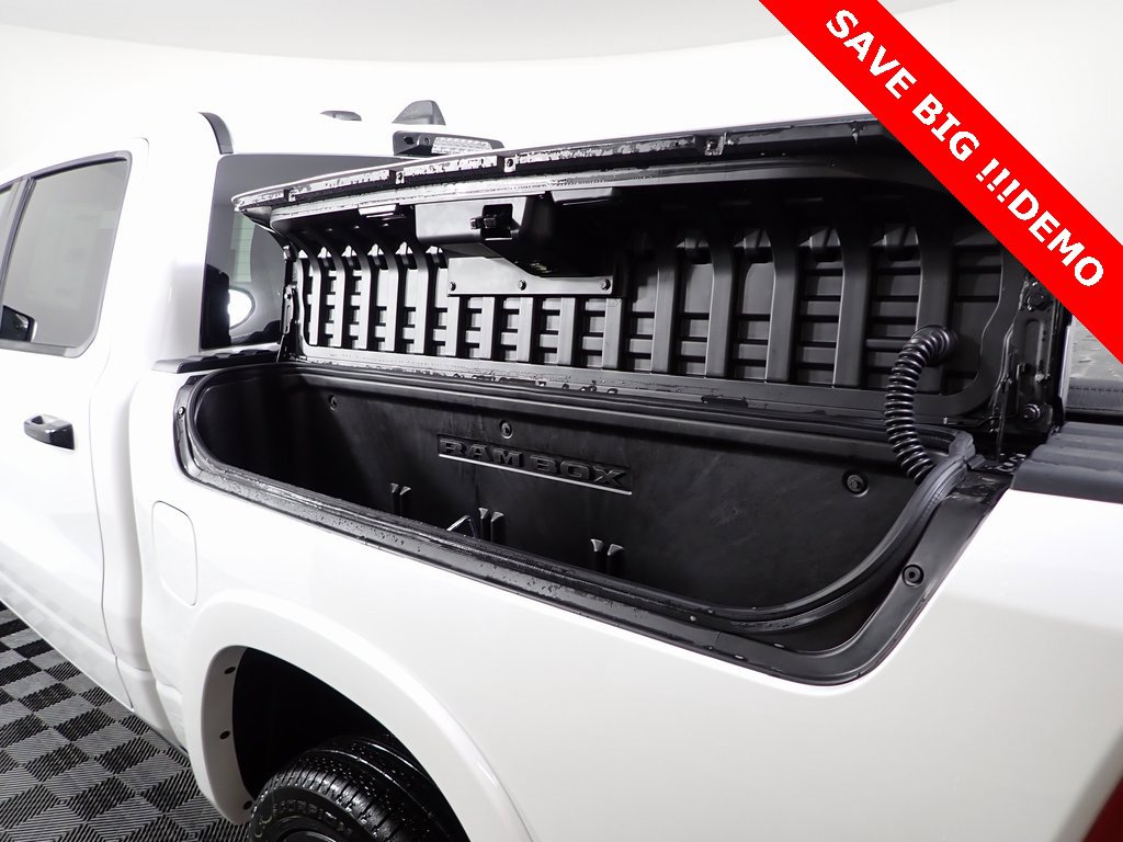 New 2025 RAM 1500 Limited image 13