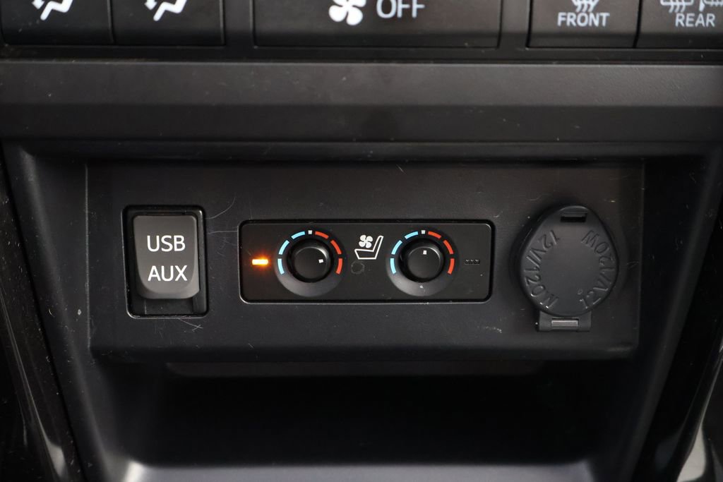 Used 2019 Toyota 4Runner Limited image 18