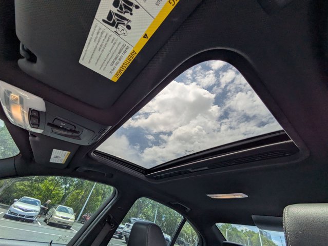 Used 2018 BMW 340i Sedan image 17