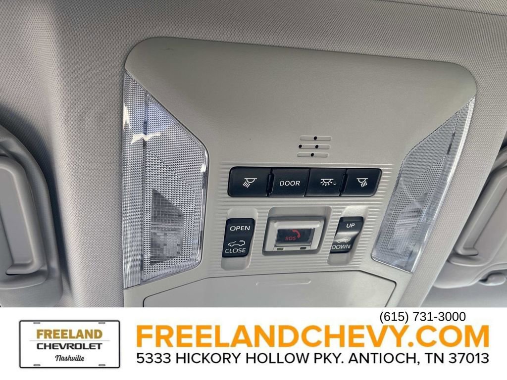 Used 2021 Toyota RAV4 Limited image 40