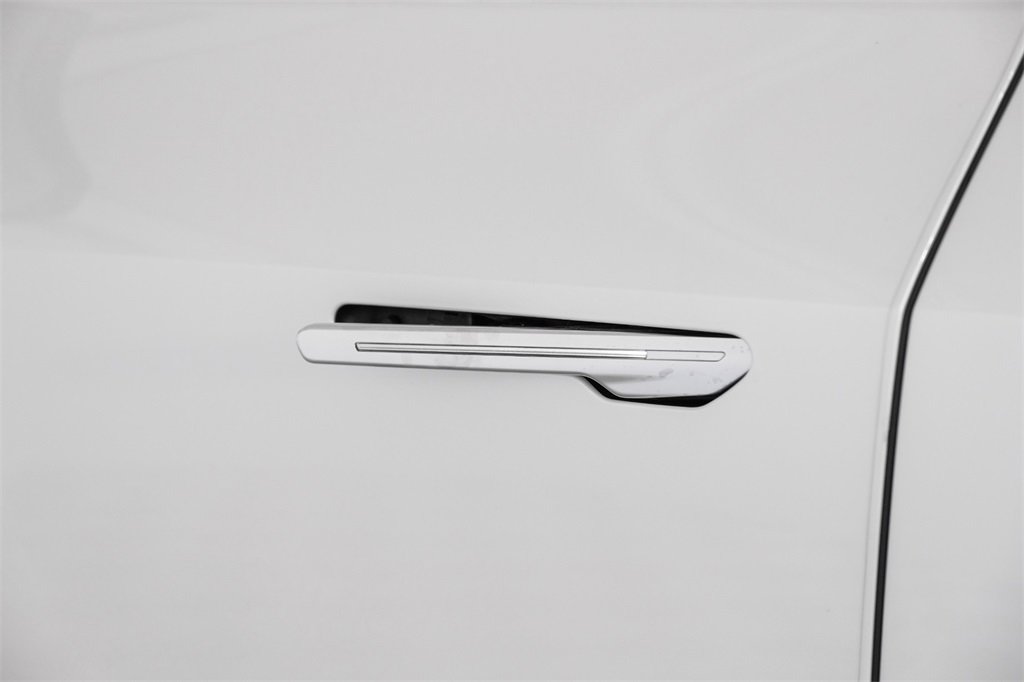 Used 2024 Cadillac Lyriq Luxury image 39