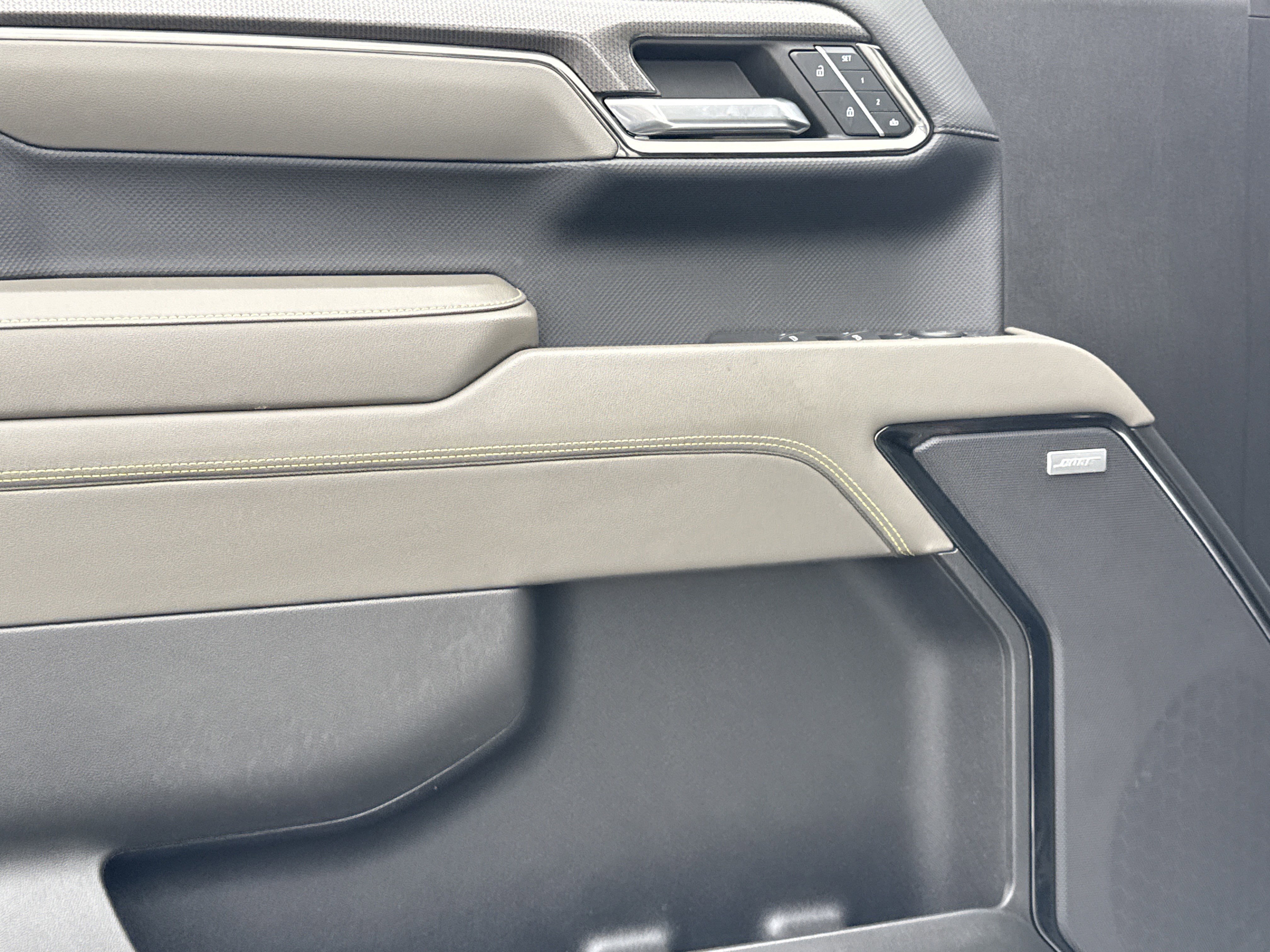 Used 2024 Chevrolet Silverado 1500 ZR2 w/ Technology Package image 14