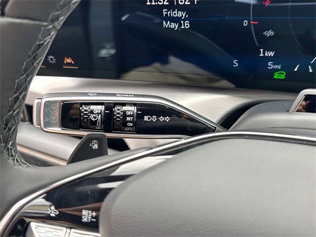 New 2026 Cadillac Vistiq Luxury w/ LPO, Floor Liner Package image 30