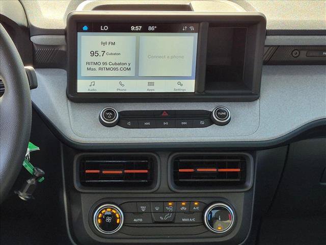 Used 2023 Ford Maverick XLT FWD image 13