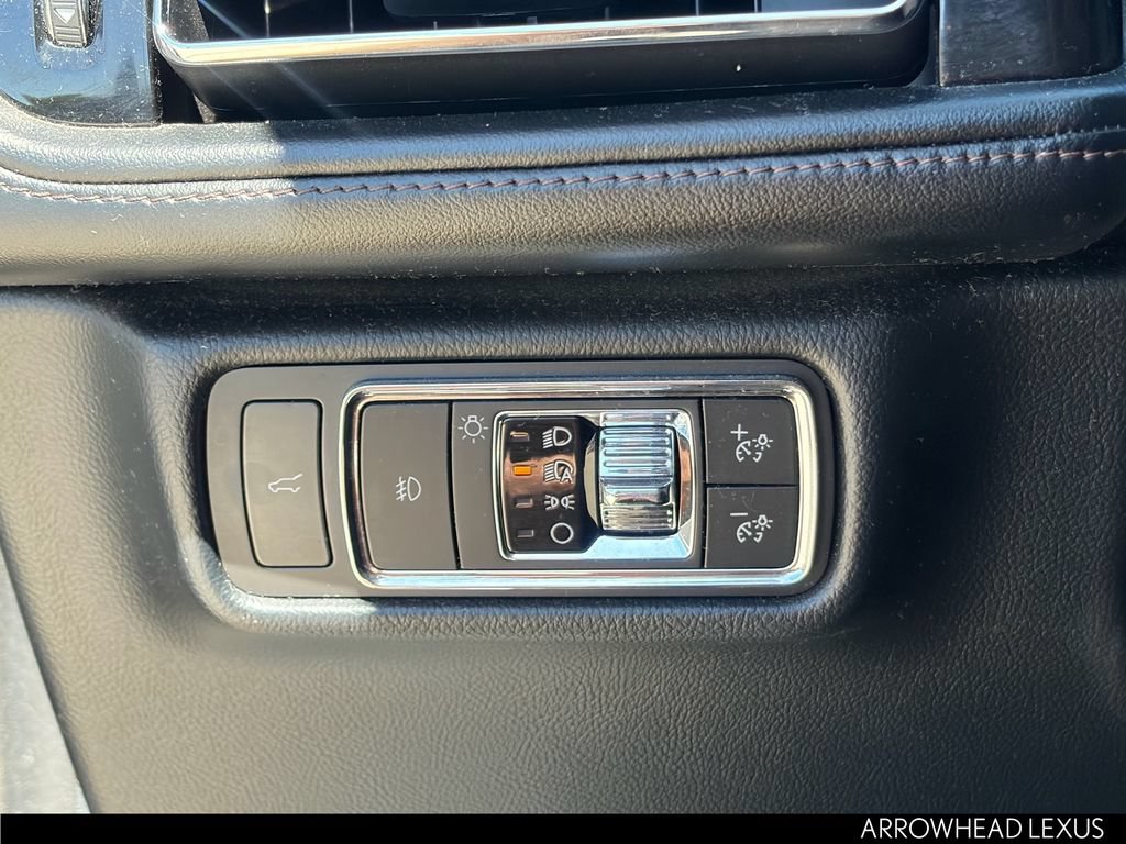 Used 2021 Lincoln Aviator Reserve w/ Equipment Group 210A AWD/4WD image 21