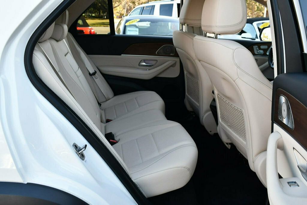 Used 2024 Mercedes-Benz GLE 450 4MATIC image 18