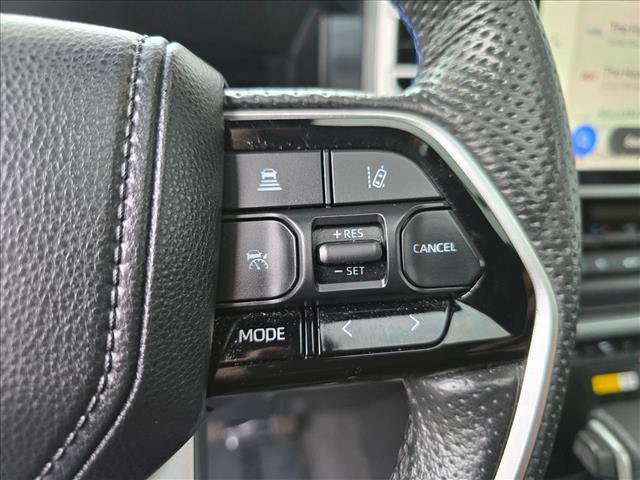 Used 2024 Toyota Tundra Platinum AWD/4WD image 23