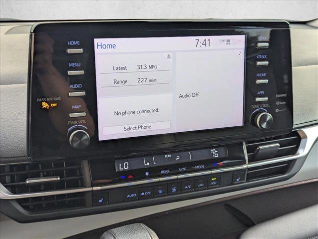 Certified 2023 Toyota Sienna XLE image 19