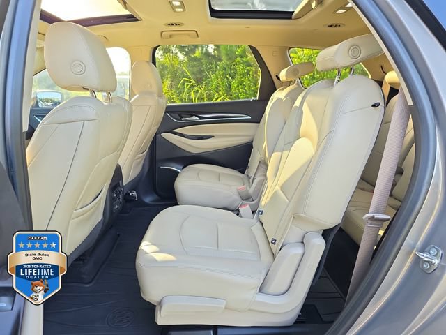 Certified 2018 Buick Enclave Premium w/ Experience Buick Package FWD image 9