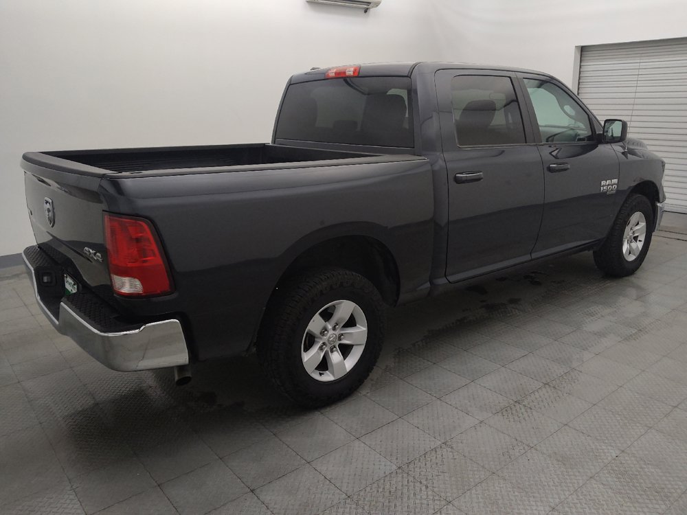 Used 2021 RAM 1500 Classic SLT AWD/4WD image 10