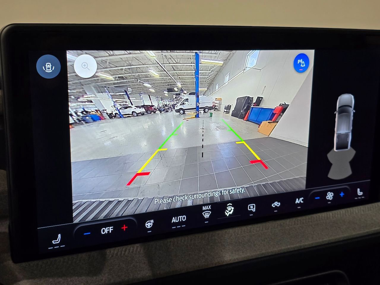 New 2025 Ford Maverick XLT image 25