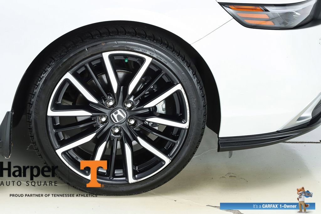 Used 2023 Honda Accord Touring image 14