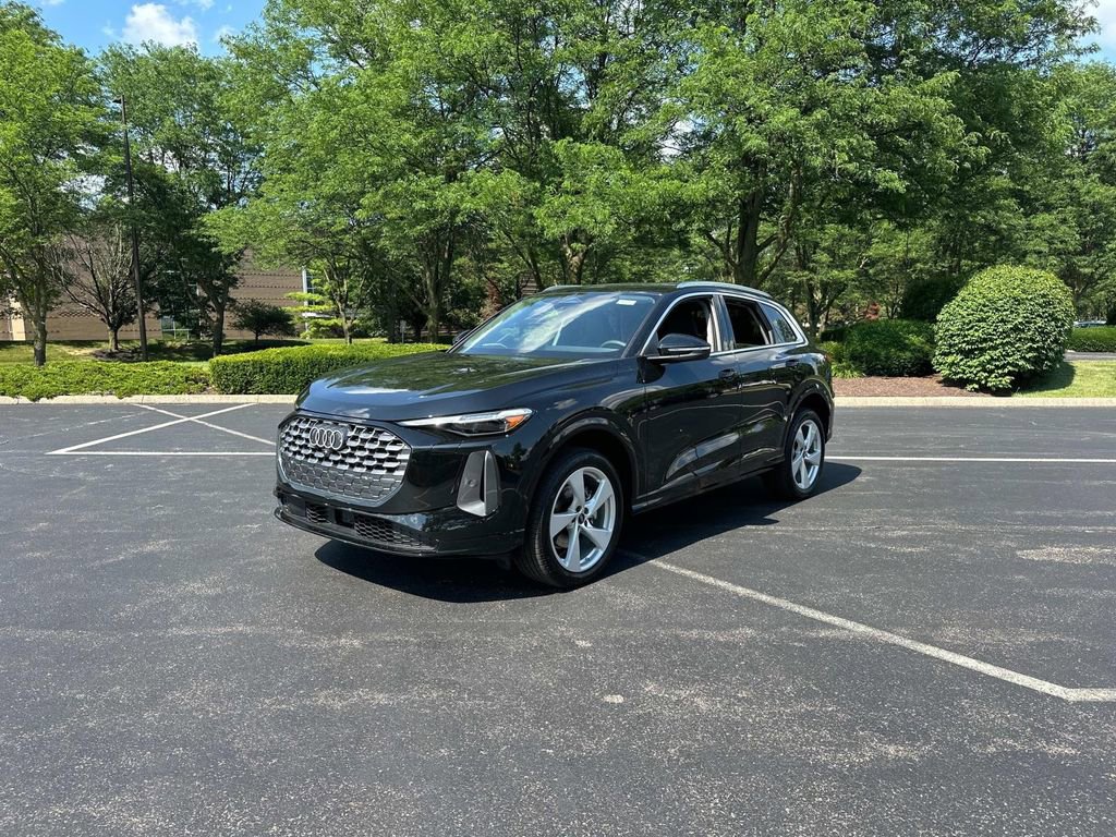 New 2025 Audi Q5 Premium Plus image 3