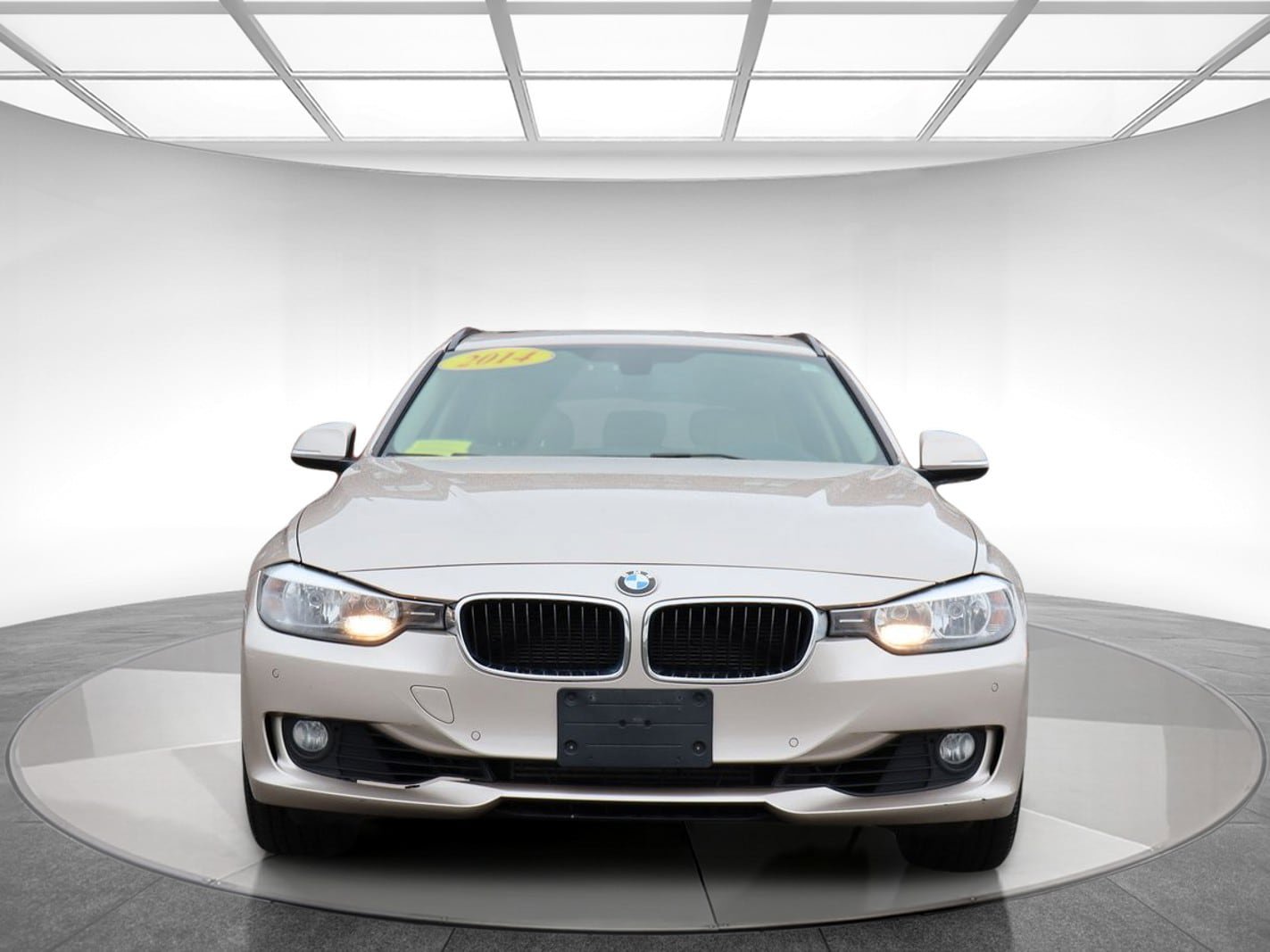 Used 2014 BMW 328d xDrive Wagon AWD/4WD image 2