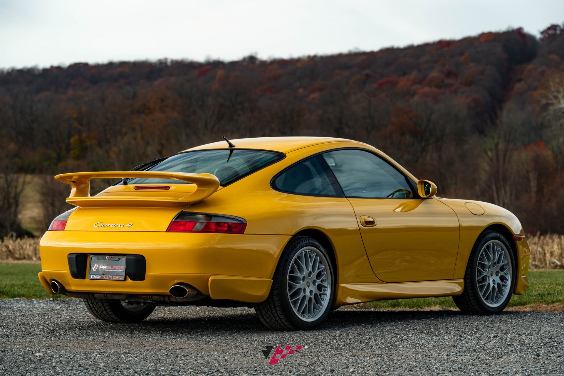 Used 2001 Porsche 911 Carrera 4 image 5