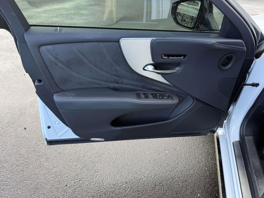 Used 2023 Lexus LS 500 F Sport w/ Cold Weather Package (CK) image 12