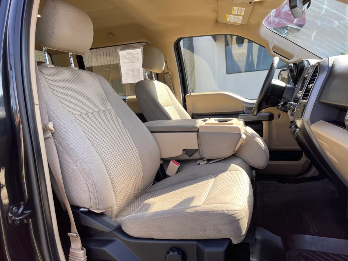 Used 2015 Ford F150 XLT w/ Equipment Group 301A Mid AWD/4WD image 24