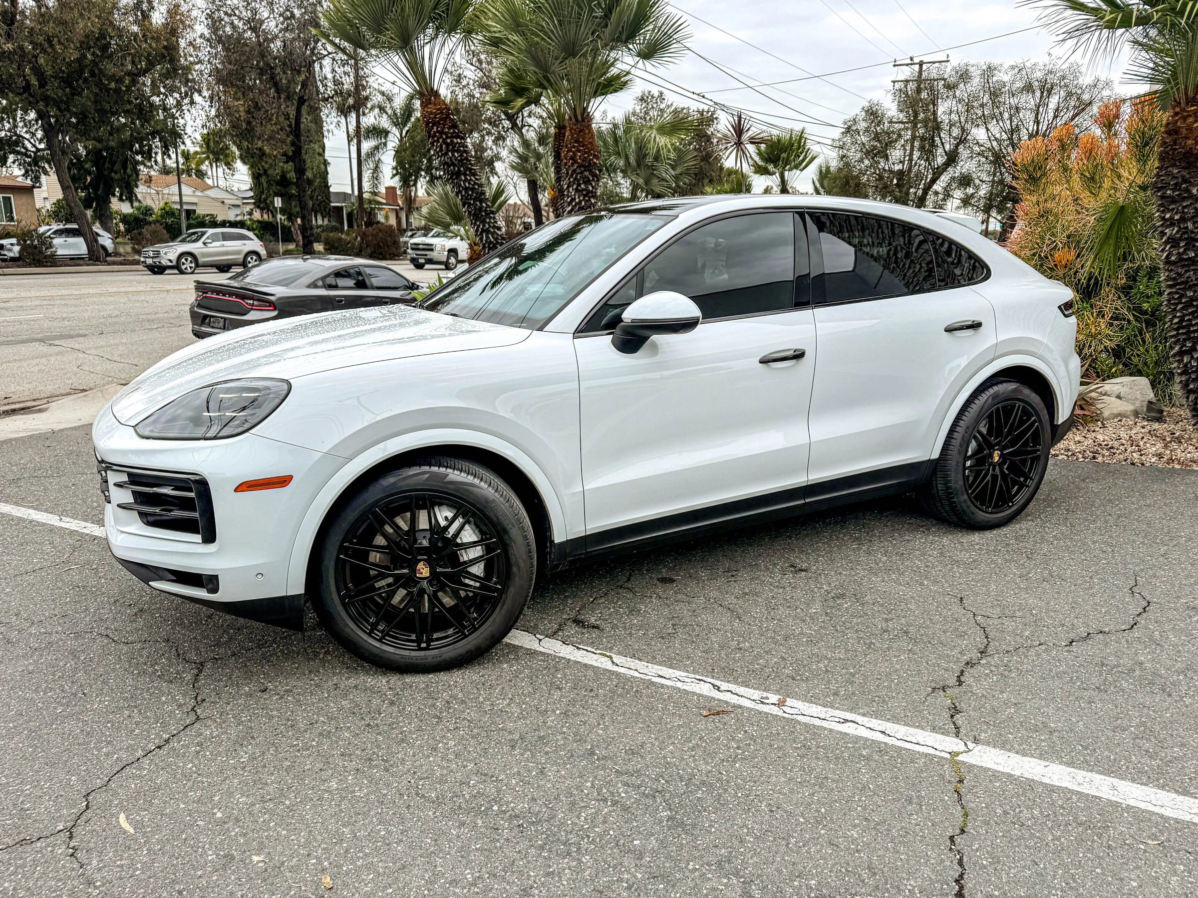 Used 2024 Porsche Cayenne Coupe image 6