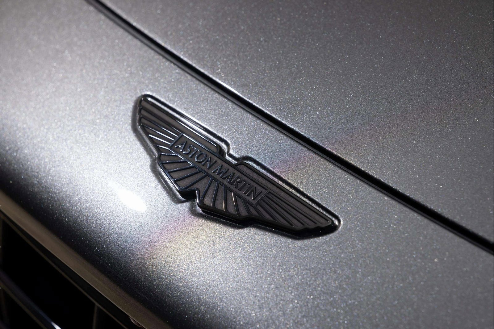 New 2026 Aston Martin V8 Vantage Roadster image 23