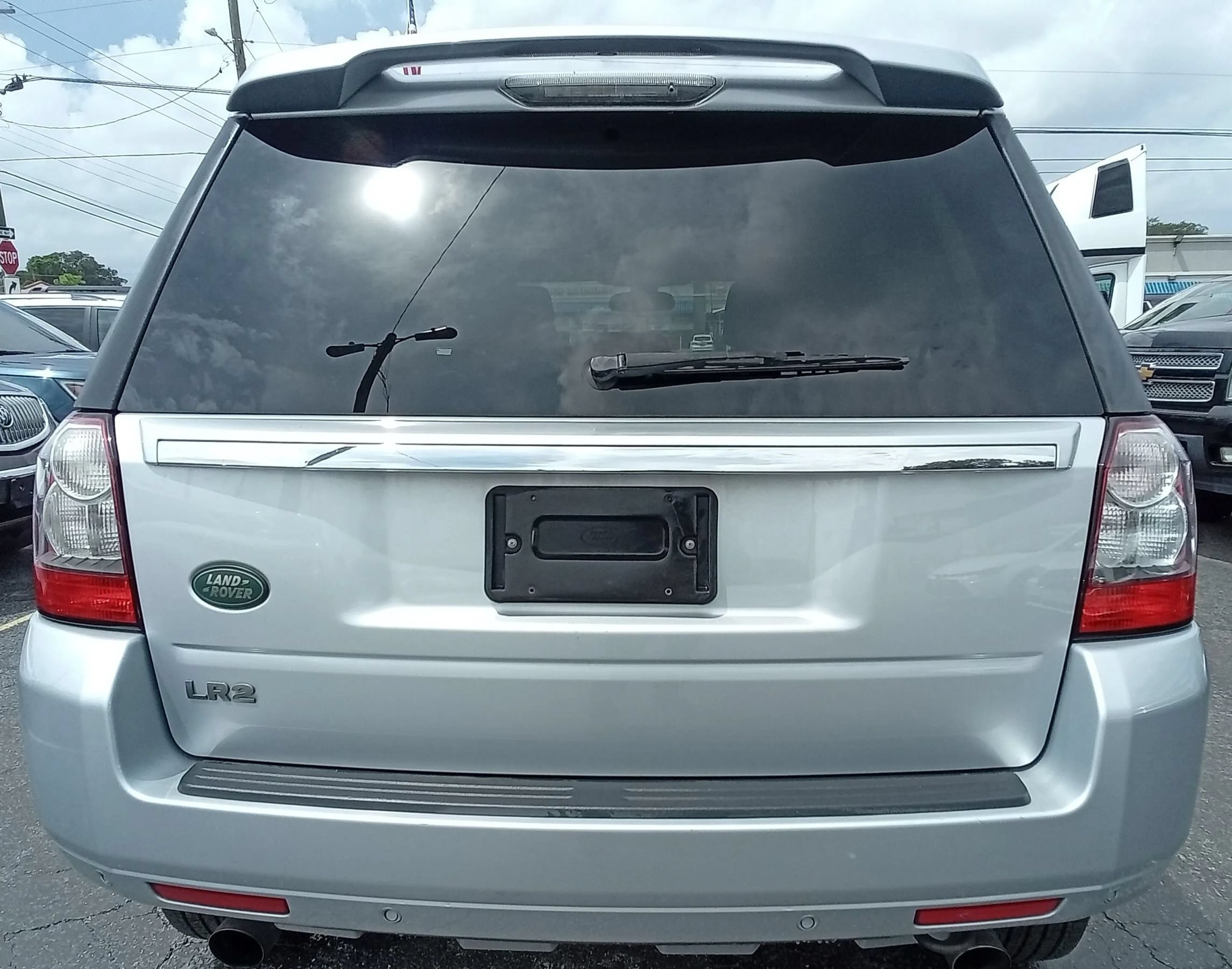 Used 2011 Land Rover LR2 HSE AWD/4WD image 6